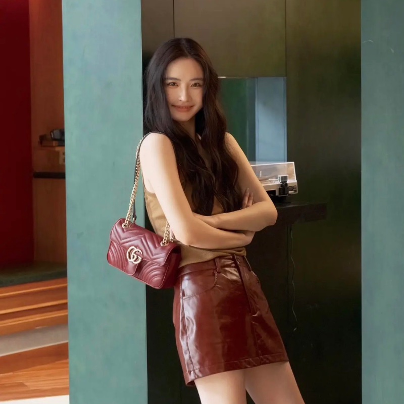 gucci marmont22 紅金 牛皮鏈條包22*13 全新閒置配件塵袋-1