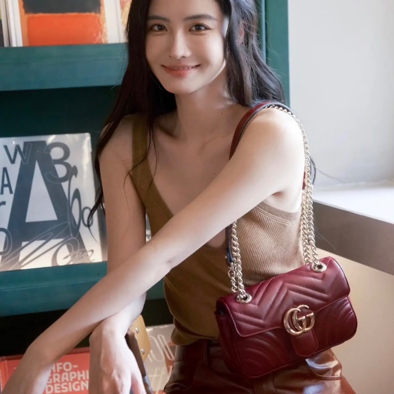 gucci marmont22 紅金 牛皮鏈條包22*13 全新閒置配件塵袋-2