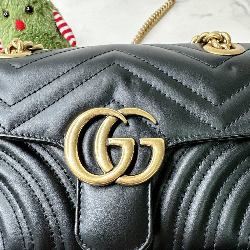 GUCCI Marmont黑金鏈帶包-4
