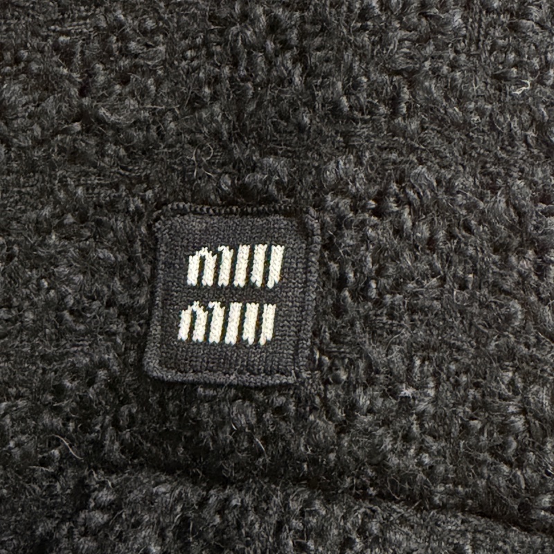 Miumiu 粗花呢外套 黑色 原價13萬-3