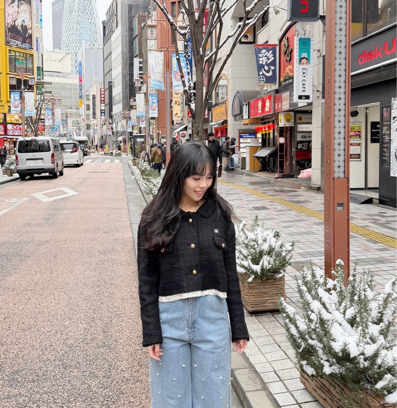 Miumiu 粗花呢外套 黑色 原價13萬-14