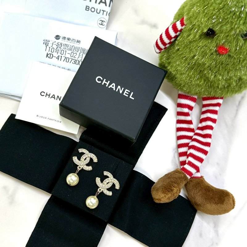 CHANEL 雙C珍珠水鑽耳環-0