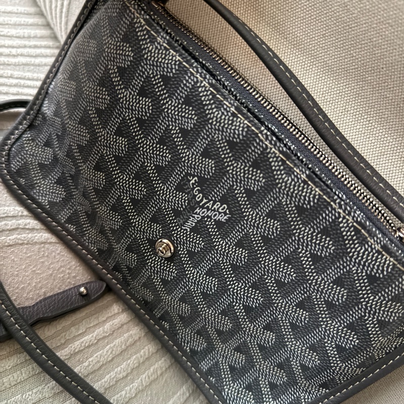Goyard 信封包 灰色-1