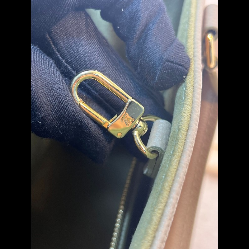 Louis Vuitton On The Go PM-10