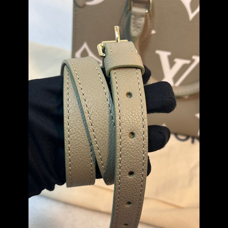 Louis Vuitton On The Go PM-14