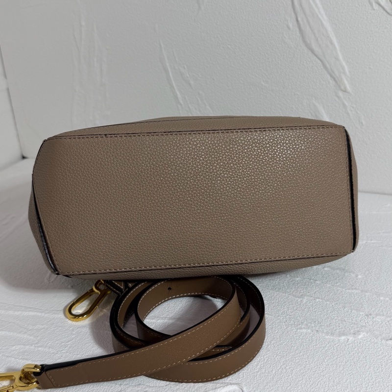 羅意威/Loewe Puzzle 小號 沙色幾何包 可手拎單肩斜挎 尺寸 24x10x15-3