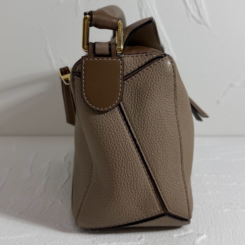 羅意威/Loewe Puzzle 小號 沙色幾何包 可手拎單肩斜挎 尺寸 24x10x15-4