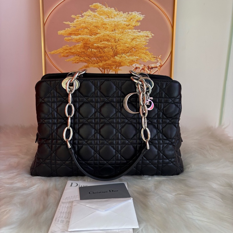 Dior Lady戴妃 黑銀牛皮托特包 尺寸約 30*20*8cm-0