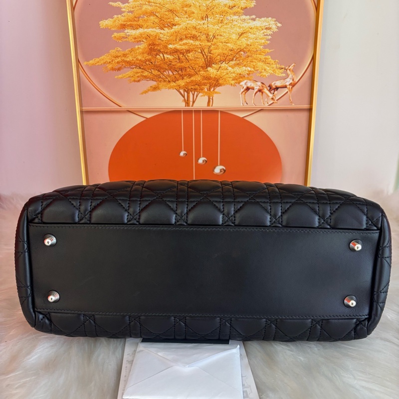 Dior Lady戴妃 黑銀牛皮托特包 尺寸約 30*20*8cm-4