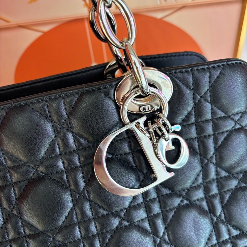 Dior Lady戴妃 黑銀牛皮托特包 尺寸約 30*20*8cm-7