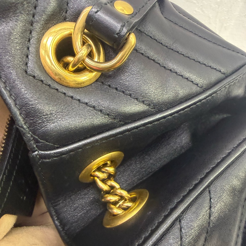 Gucci GG Marmont Chain Bag-11