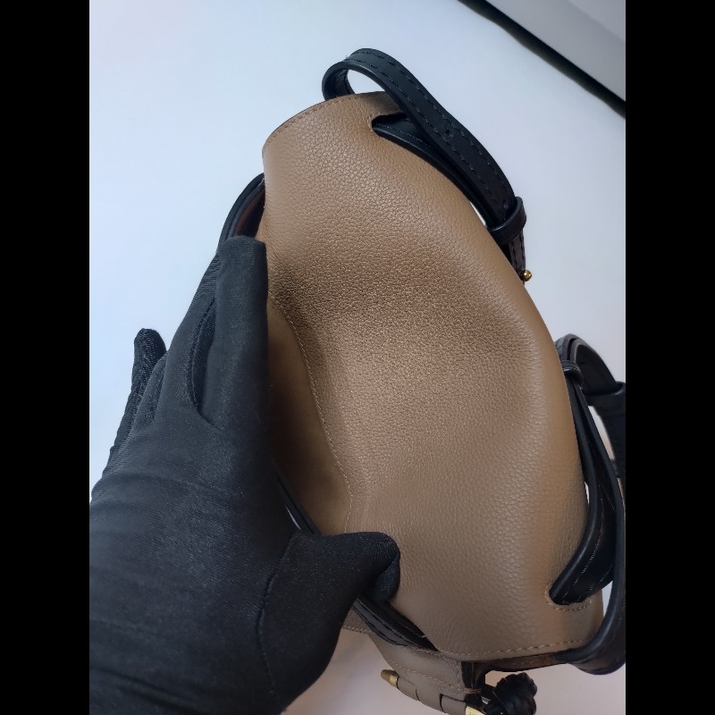 LOEWE 黑皮邊駝皮禮物包 GATE 24-11