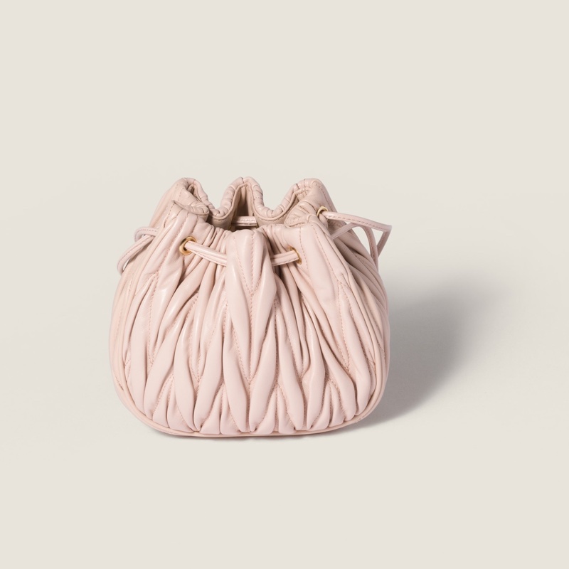 Miu Miu 女士 matelassé手拿包均碼碼常規、14cm*7.5cm*16cm-3