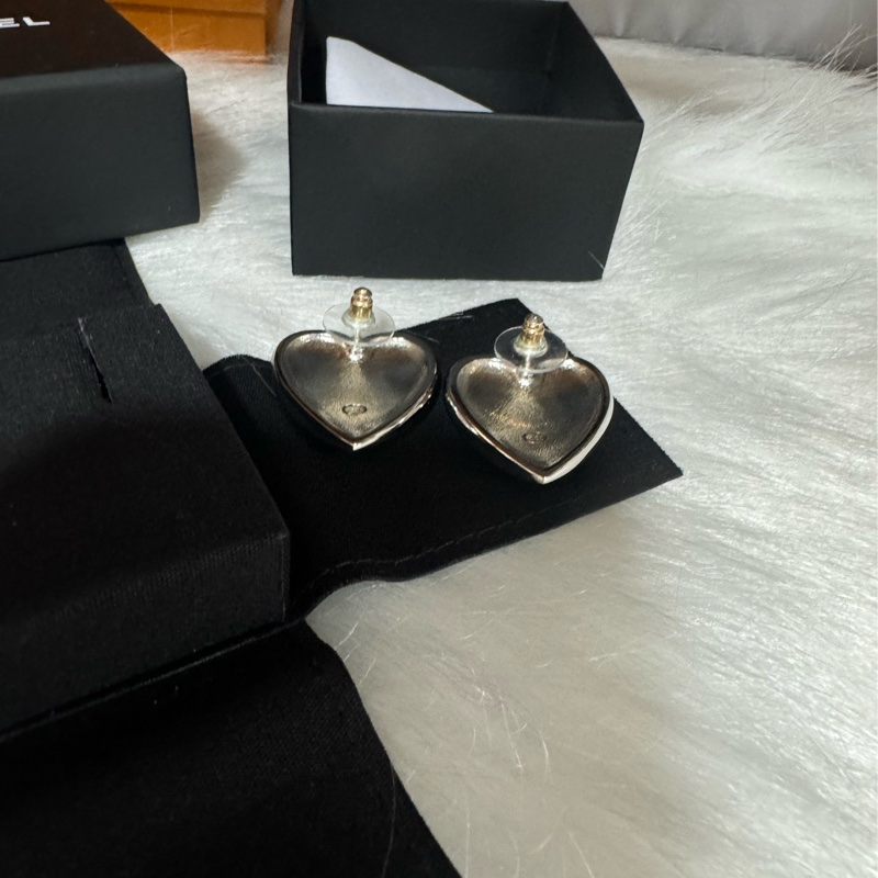 Chanel 大愛心耳環-6