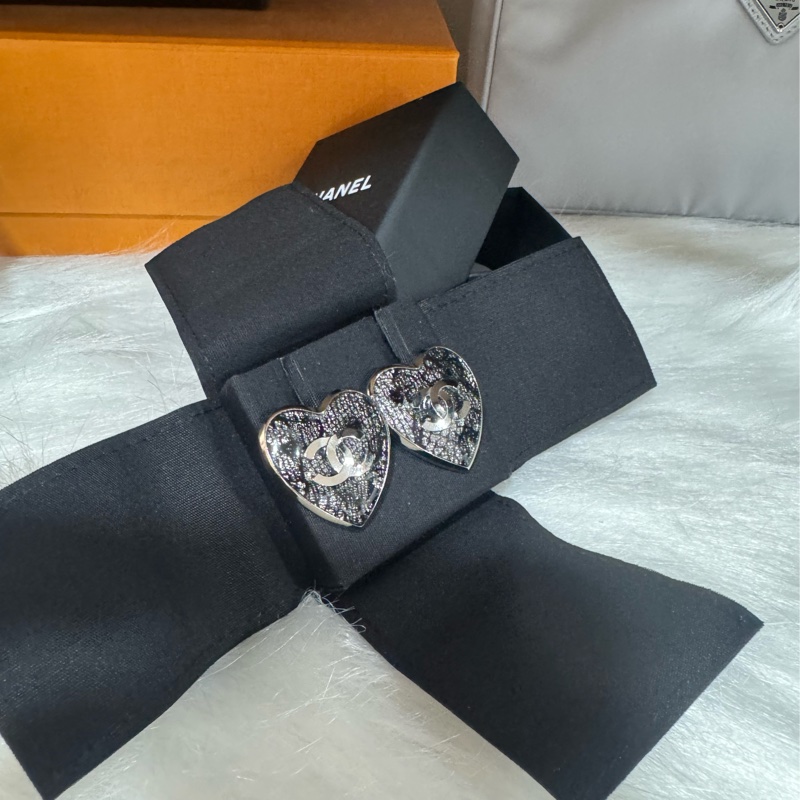 Chanel 大愛心耳環-8