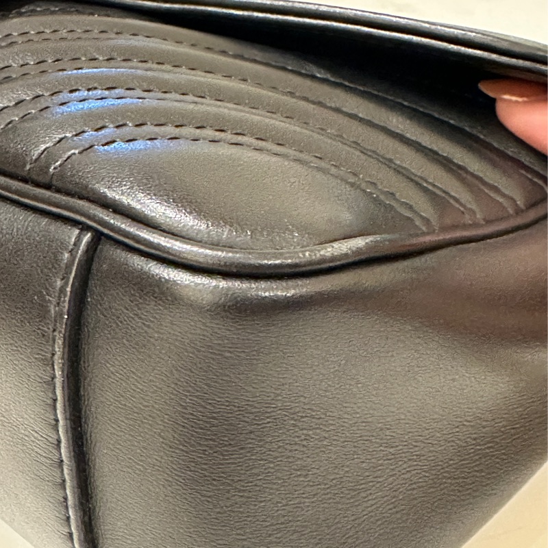 Gucci 古馳 GG Marmont 牛皮手提肩背包經典黑金-33