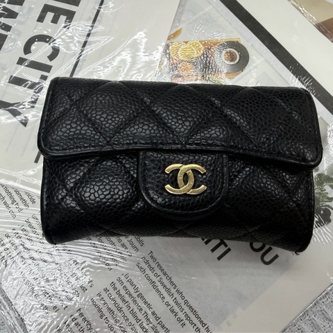 Chanel 卡包
