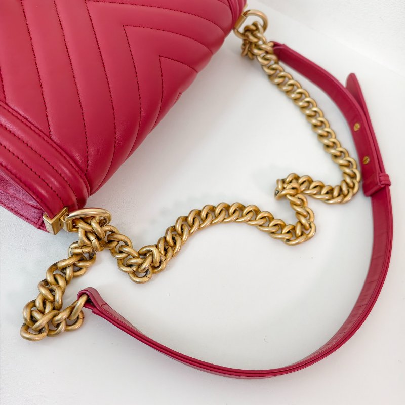 香奈兒/Chanel leboy 口蓋包 紅色中號小牛皮與金色金屬 29開 尺寸:15.0 × 25 × 9.0 年份2019年 98新-2