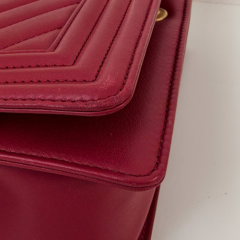 香奈兒/Chanel leboy 口蓋包 紅色中號小牛皮與金色金屬 29開 尺寸:15.0 × 25 × 9.0 年份2019年 98新-10