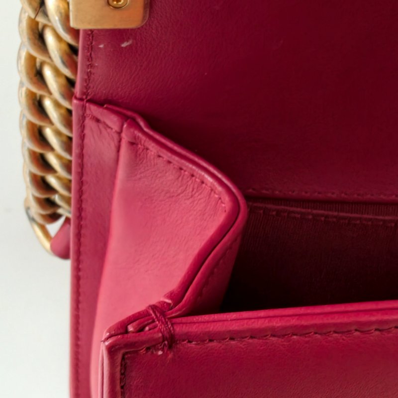 香奈兒/Chanel leboy 口蓋包 紅色中號小牛皮與金色金屬 29開 尺寸:15.0 × 25 × 9.0 年份2019年 98新-18