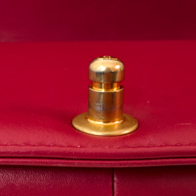 香奈兒/Chanel leboy 口蓋包 紅色中號小牛皮與金色金屬 29開 尺寸:15.0 × 25 × 9.0 年份2019年 98新-27