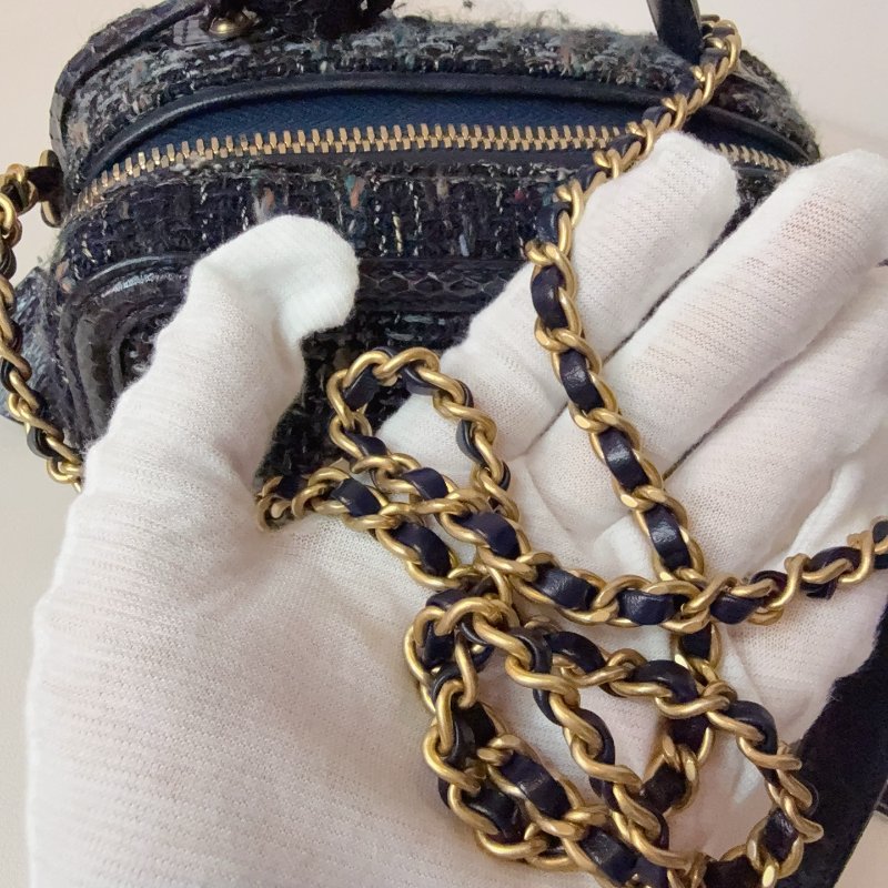 # 繁體中文版 Chanel 香奈兒 FILIGREE 毛呢編織拼蛇皮相機包 小號 26開 有卡 2018年 尺寸 長寬高17*13*7cm 附件:卡、鎖、鑰匙、塵袋-6