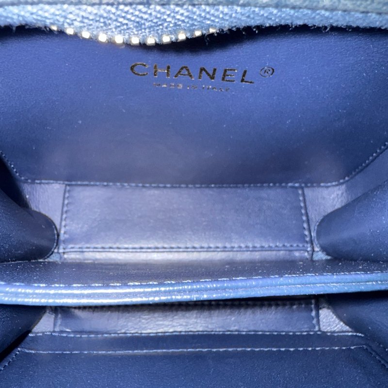 # 繁體中文版 Chanel 香奈兒 FILIGREE 毛呢編織拼蛇皮相機包 小號 26開 有卡 2018年 尺寸 長寬高17*13*7cm 附件:卡、鎖、鑰匙、塵袋-8