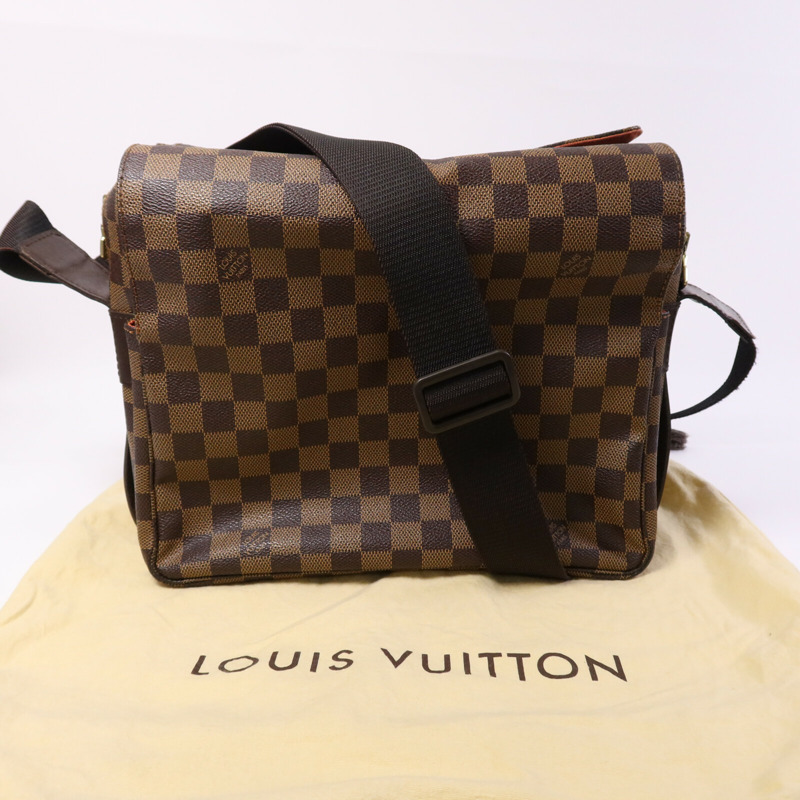 LOUIS VUITTON Damier Naviglio金扣肩背袋-10