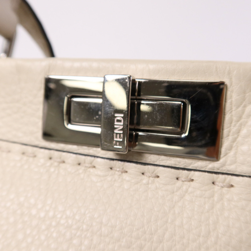 FENDI 牛皮皮革Peekaboo Medium銀扣肩背袋-6