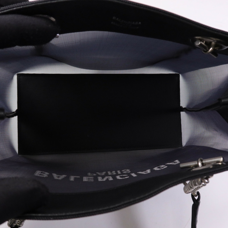 BALENCIAGA 尼龍Duty Free Small Tote Bag銀扣鏈帶手挽袋-4