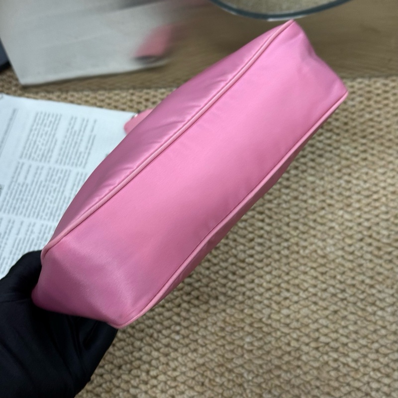 普拉達/PRADA經典尼龍 皮肩帶單肩hobo 附件：無-9