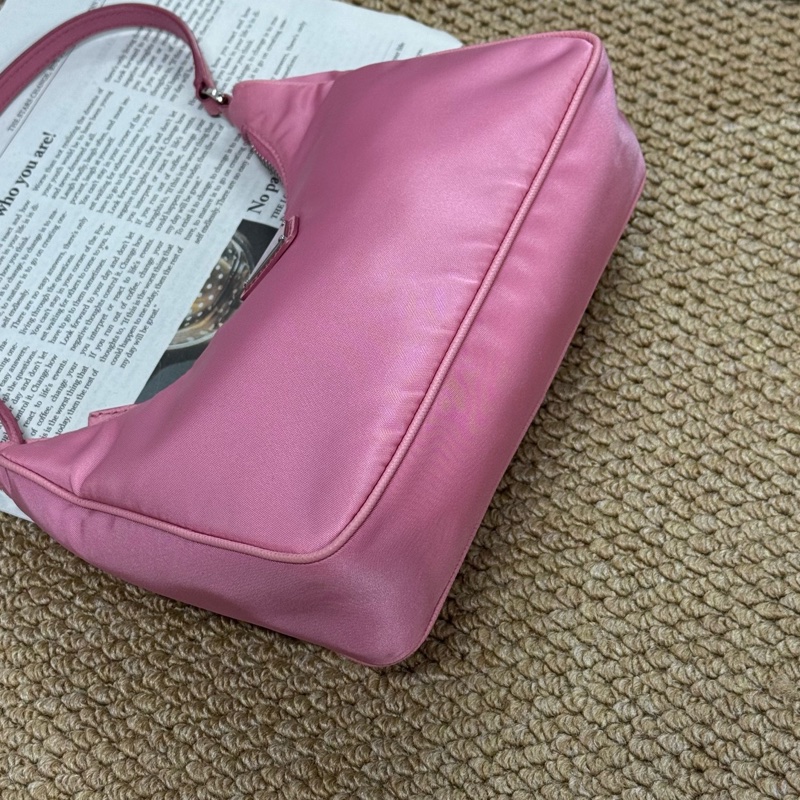 普拉達/PRADA經典尼龍 皮肩帶單肩hobo 附件：無-10