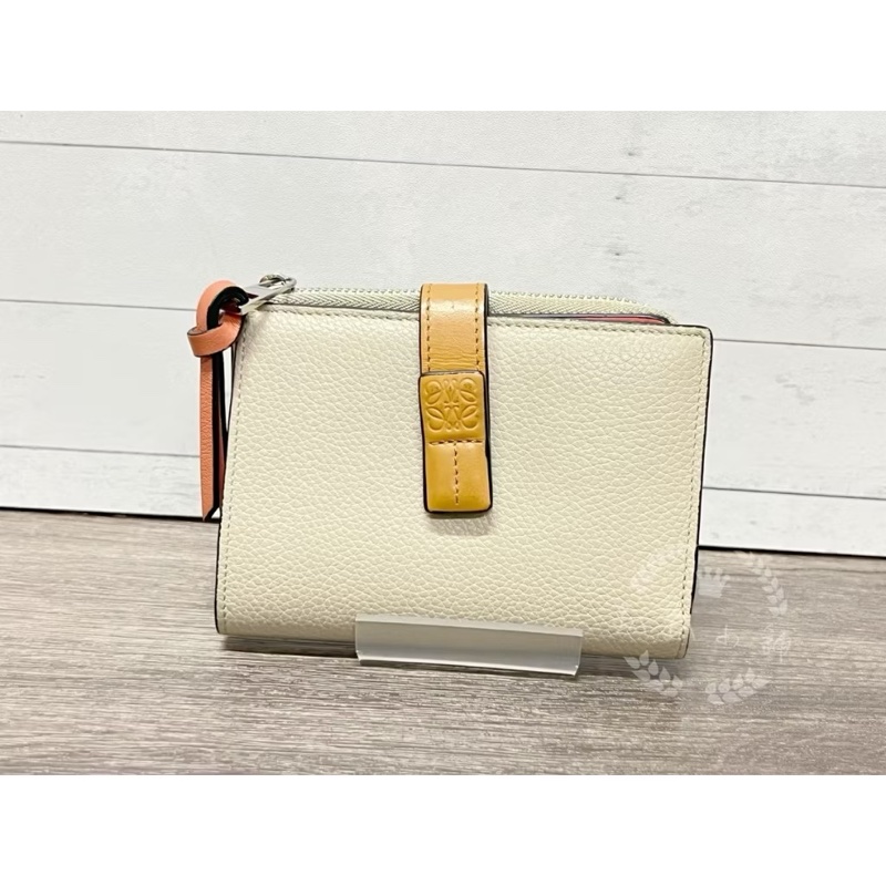 ~~趴趴小舖~~正品極新LOEWE基本款拼色短夾(配件齊全)2602246386-1