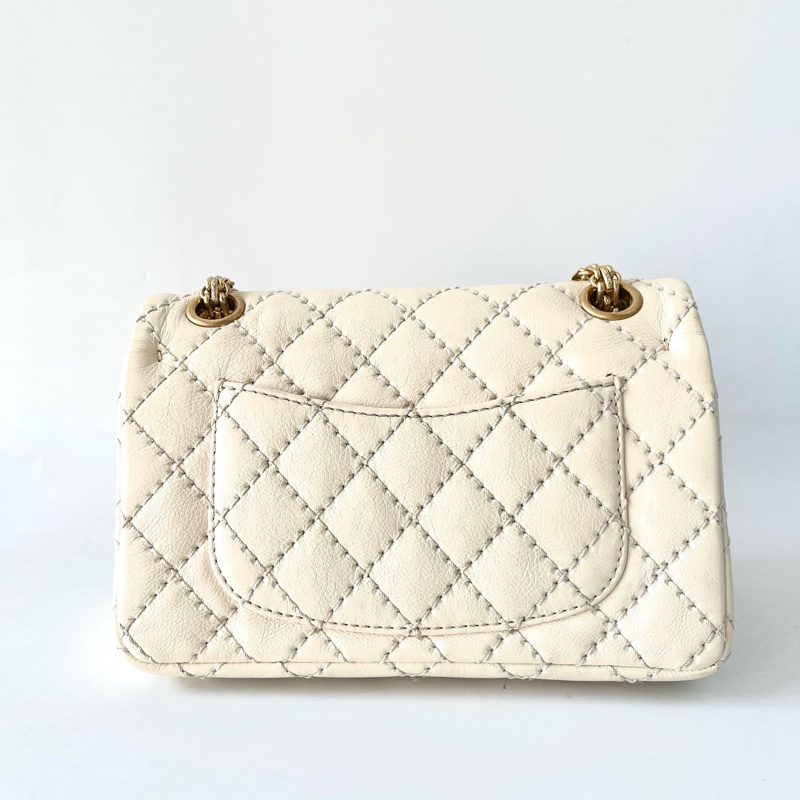 Chanel 香奈兒 外縫線奶白色2.55 mini 22開 20 *13*7cm-1