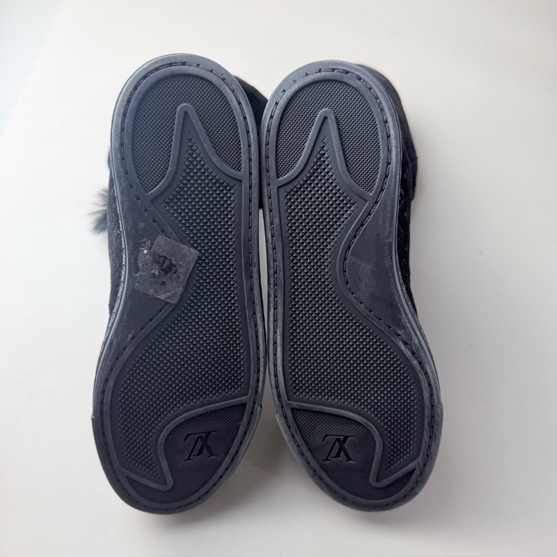 LV/路易威登 純黑暗紋滿印休閒鞋 36碼 無附件-7