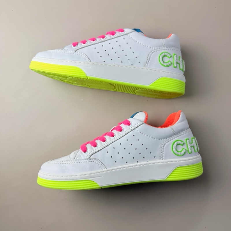 CHANEL/香奈兒 白綠字母系帶休閒鞋 38碼 無附件-3