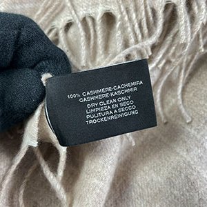 *奢華大道國際精品*【H0438】HERMES奶茶色 花豹厚款流蘇披肩 120*120 100%羊毛-3