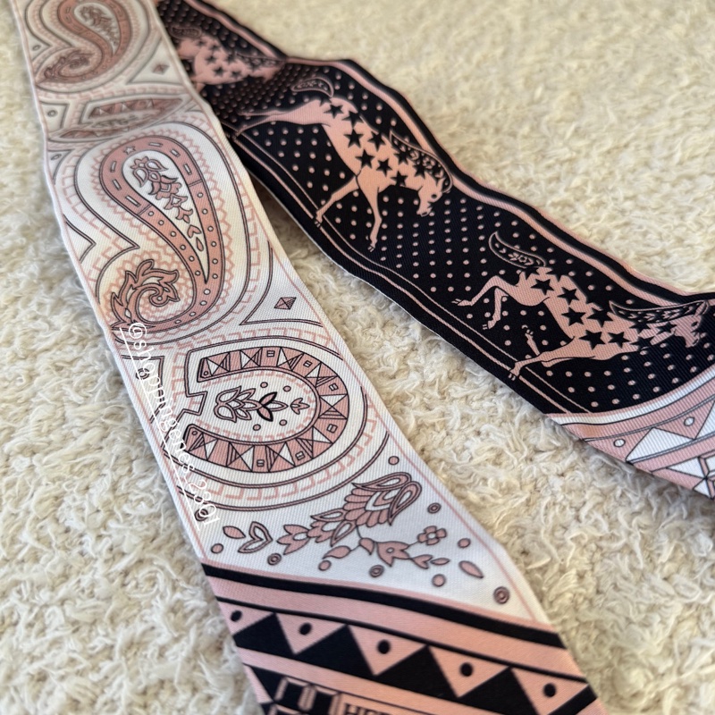 愛馬仕 Hermes 粉黑配色 twilly 小馬豬鼻絲巾-3