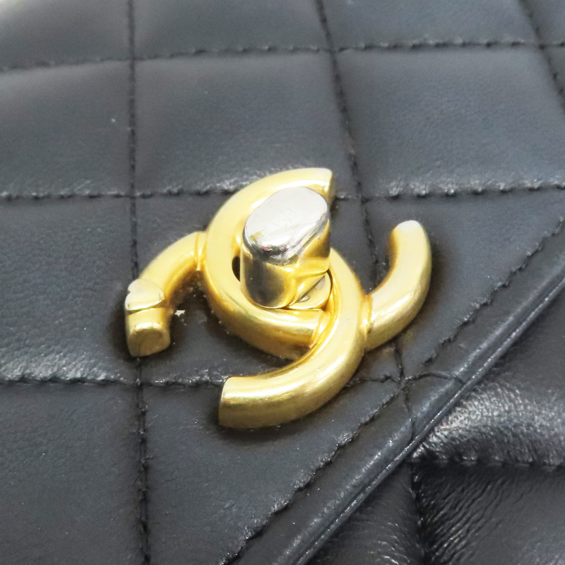 黑色 羊皮 WOC 愛心調節扣 肩背包【CHANEL 香奈兒】 AP3201-14