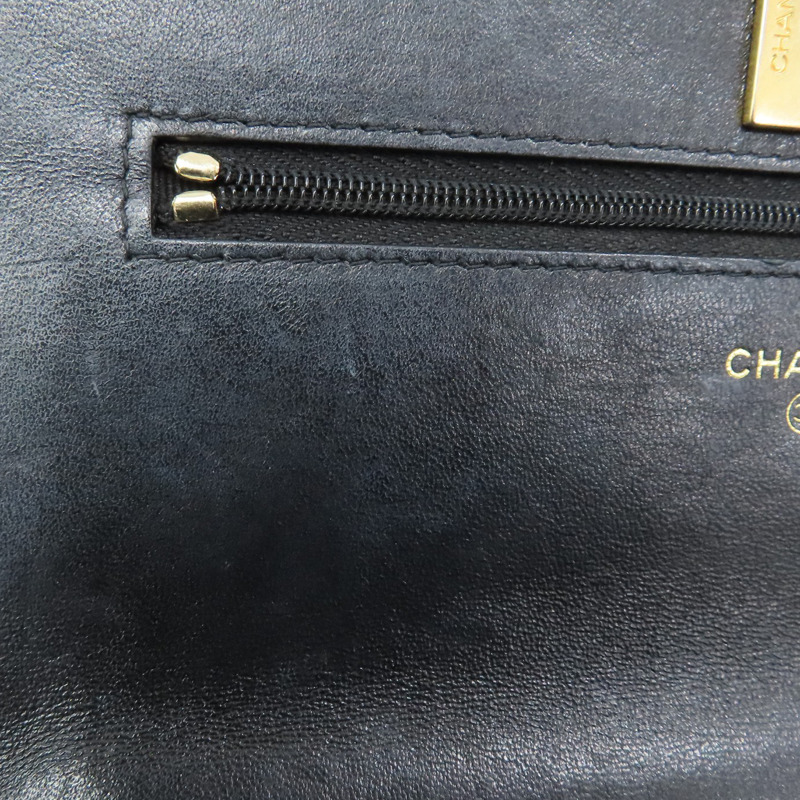 黑色 羊皮 WOC 愛心調節扣 肩背包【CHANEL 香奈兒】 AP3201-16