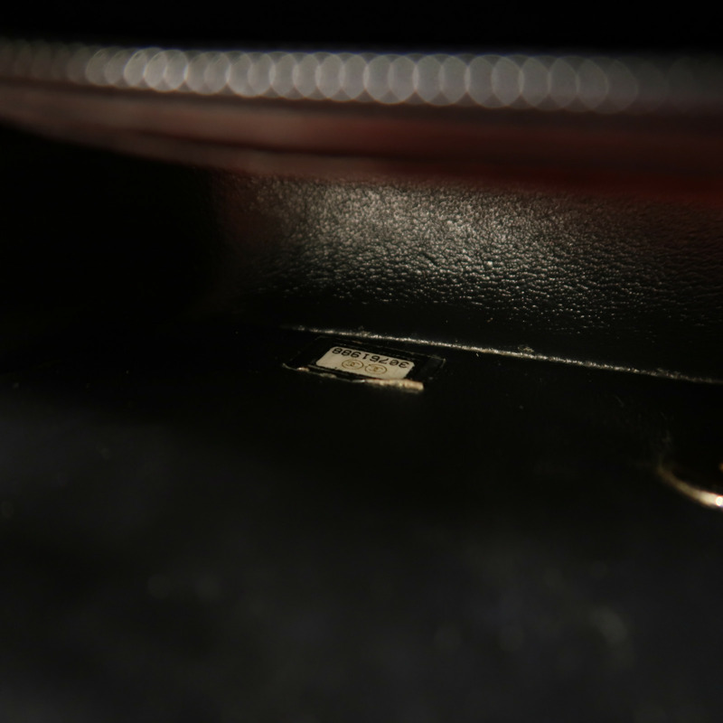 CHANEL 羊皮皮革Chain Shoulder金扣鏈帶肩背袋-6