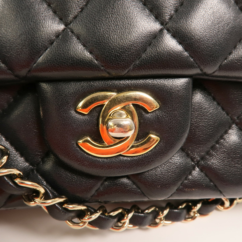 CHANEL 羊皮皮革Chain Shoulder金扣鏈帶肩背袋-8