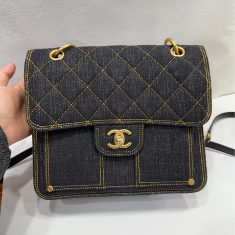 Chanel 23S 手柄雙肩包 黑色牛仔芯片開金扣