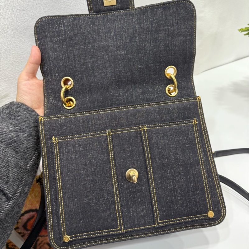 Chanel 23S 手柄雙肩包 黑色牛仔芯片開金扣-4