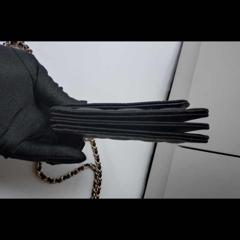 Chanel 白山茶花金鍊黑緞布斜背小卡片包-8