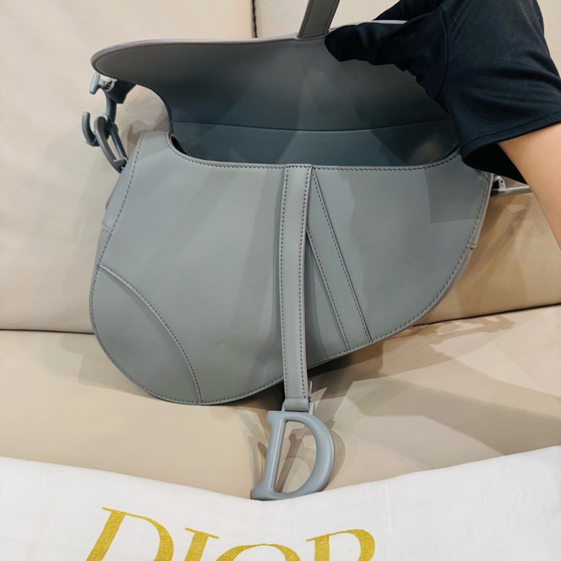 Dior 迪奧Saddle 馬鞍包肩背包/中號/霧霾灰/99閒置新品-7