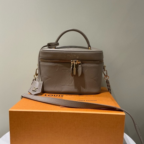 LV VANITY BAG