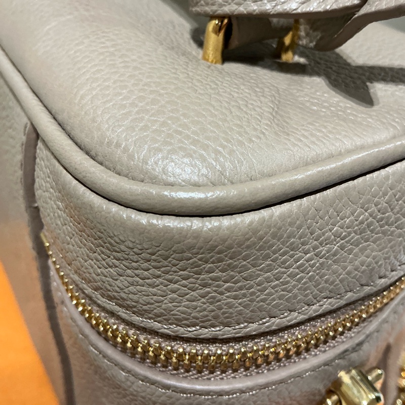 LV VANITY BAG-10