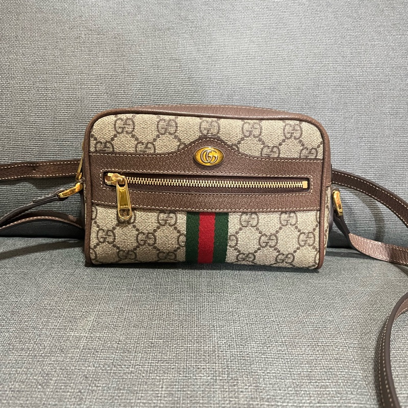 Gucci 的經典 Ophidia GG Supreme 迷你相機包(烏木色)-6