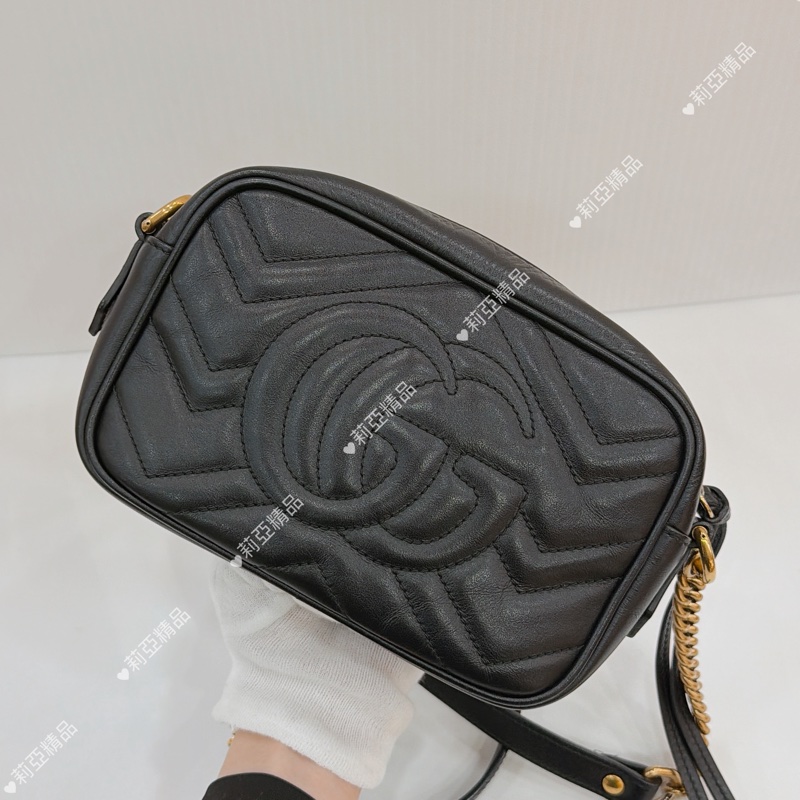 莉亞精品♡Gucci 黑金相機包 18cm 二手美包-3